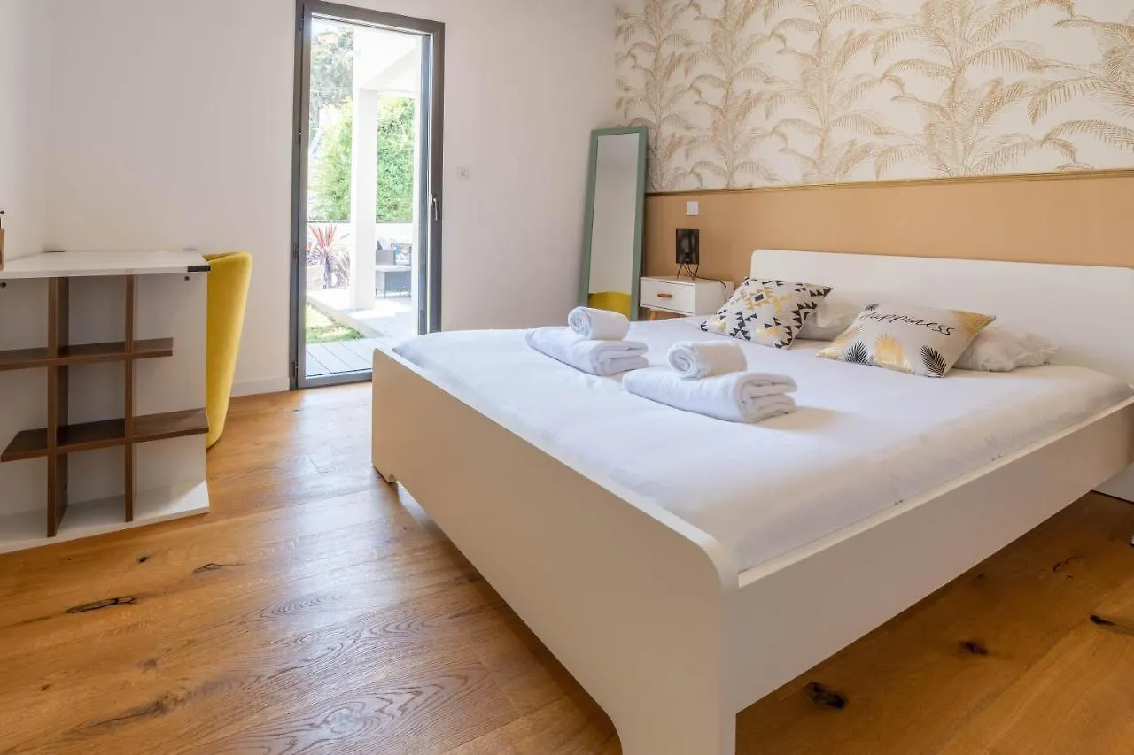Holiday home Banana Beach - Magnifique Villa Contemporaine Vue Mer Plage A 20 M Avec Paddles Sarzeau